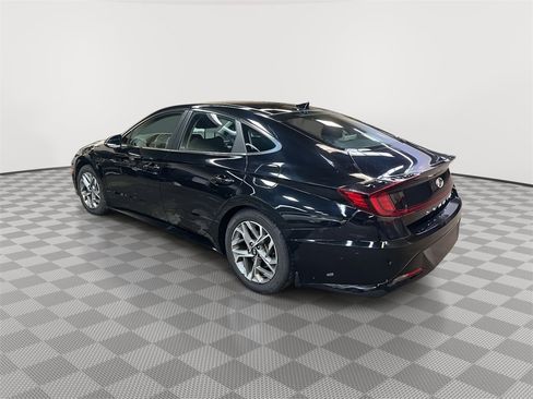Used 2023 Hyundai Sonata SEL w/ Convenience Package image 5