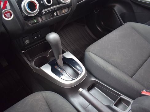 Used 2016 Honda Fit EX image 20