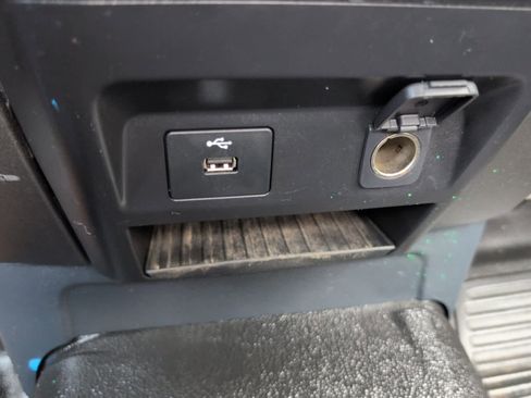 Used 2022 Ford F250 XL w/ Power Equipment Group image 26