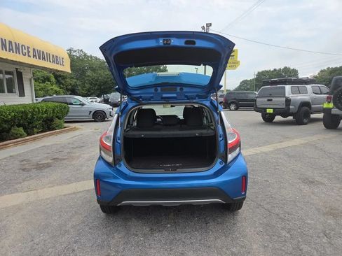 Used 2018 Toyota Prius C Two w/ Carpet Mat Package FWD image 18