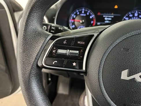 Used 2023 Kia Forte LX FWD image 25