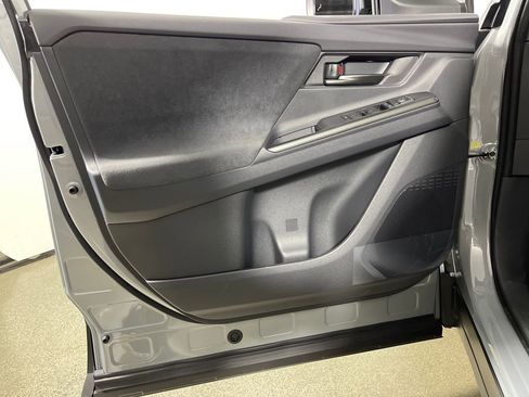 New 2026 Toyota C-HR AWD/4WD image 17