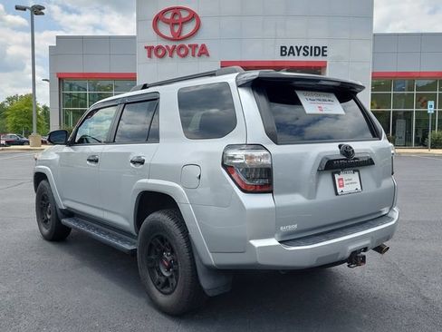 Certified 2021 Toyota 4Runner Venture w/ Moonroof Package AWD/4WD image 16