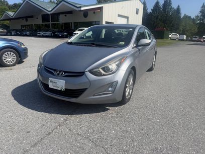 Used 2015 Hyundai Elantra SE w/ Option Group 03