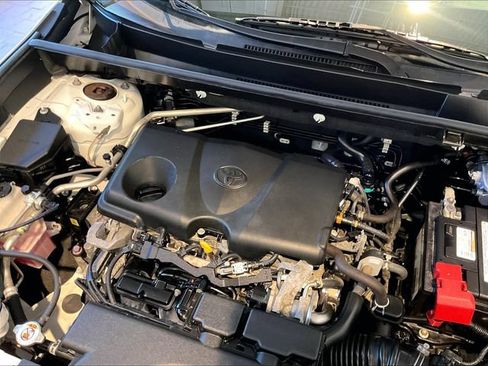 Used 2019 Toyota RAV4 XLE w/ All Weather Liner Package AWD/4WD image 34