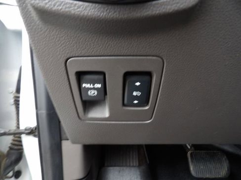 Used 2018 Ford Expedition XLT w/ Equipment Group 202A image 24