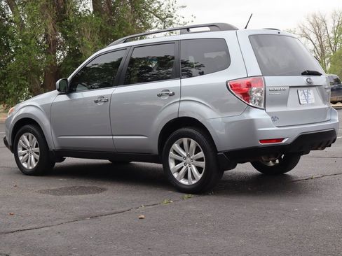Used 2012 Subaru Forester 2.5X Premium w/ All-Weather Pkg AWD/4WD image 7