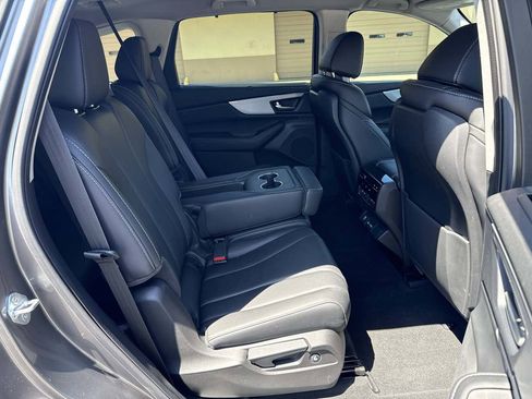 Used 2024 Acura MDX SH-AWD w/ Technology Package image 24