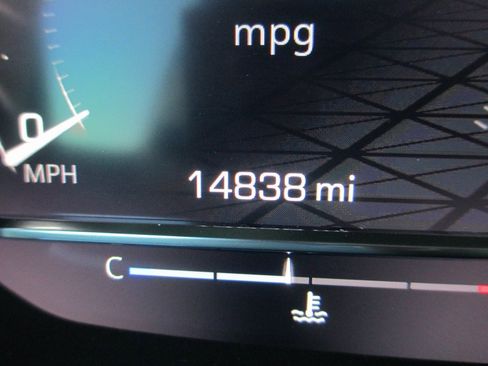 Used 2024 GMC Yukon Denali w/ Max Trailering Package image 33