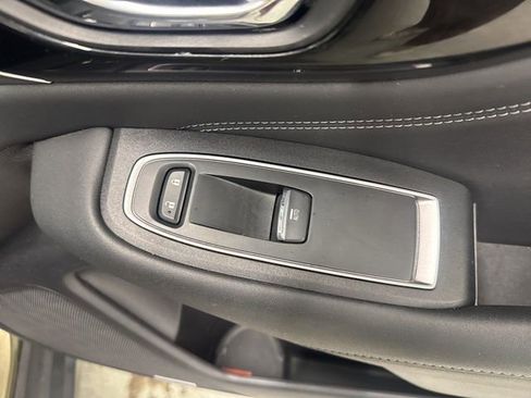 Used 2020 Subaru Outback Limited w/ Popular Package #2 image 27