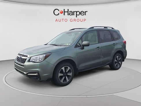 Used 2018 Subaru Forester 2.5i Premium w/ All-Weather Package AWD/4WD image 2