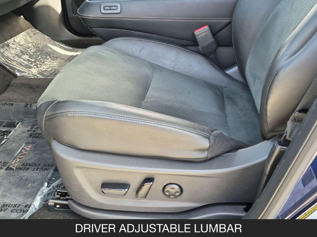 Used 2023 Nissan Ariya AWD image 15