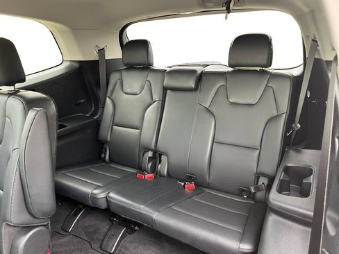 Used 2025 Kia Telluride S FWD image 28