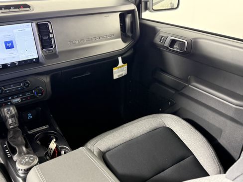 New 2025 Ford Bronco Big Bend image 14