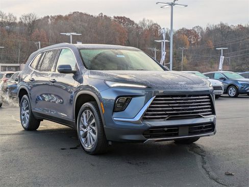 New 2026 Buick Enclave Preferred image 3