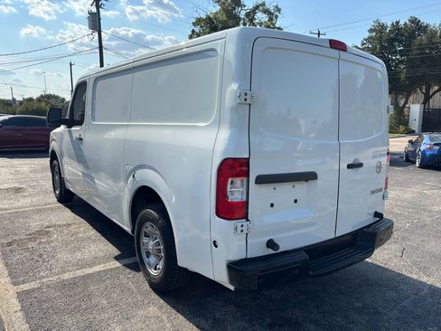 Used 2018 Nissan NV 1500 SV image 8