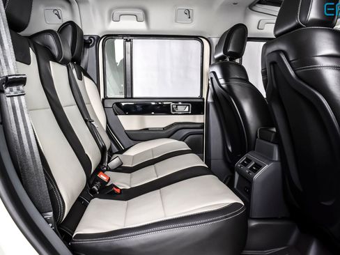 Used 2025 INEOS Grenadier AWD/4WD image 20