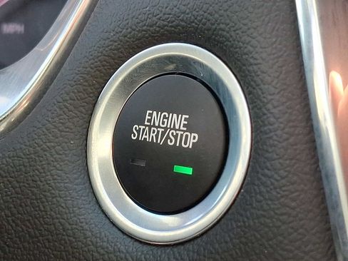 Used 2023 Chevrolet Traverse LT AWD/4WD image 23