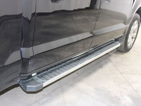 Used 2023 Ford F150 Lariat w/ Equipment Group 502A High AWD/4WD image 12