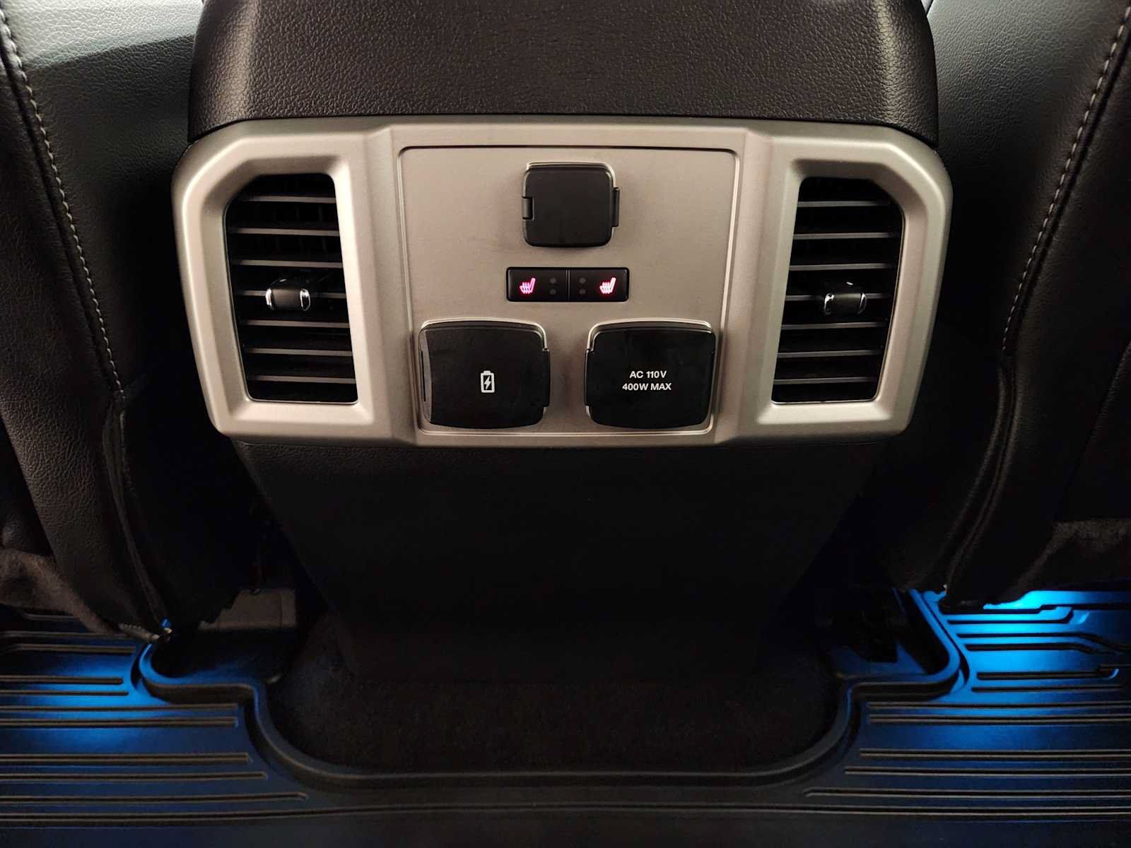 Used 2019 Ford F150 Lariat w/ Equipment Group 502A Luxury AWD/4WD image 30