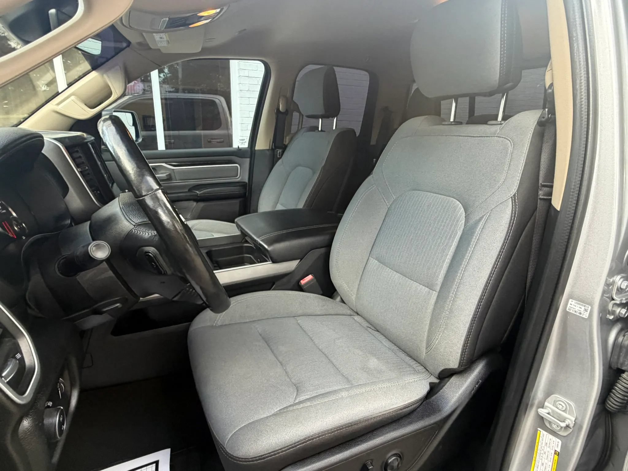 Used 2020 RAM 1500 Big Horn RWD image 23