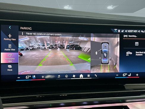 Used 2026 BMW i7 eDrive50 w/ M Sport Package image 24