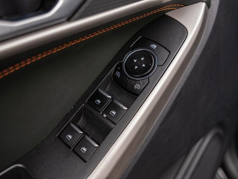 Used 2023 Ford Explorer Timberline image 11