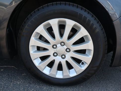 Used 2010 Subaru Impreza 2.5i Premium AWD/4WD image 44