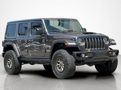 Used 2022 Jeep Wrangler Unlimited Rubicon w/ Trailer Tow Package AWD/4WD image 7