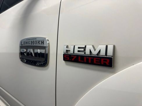 Used 2018 RAM 1500 Laramie Longhorn AWD/4WD image 39