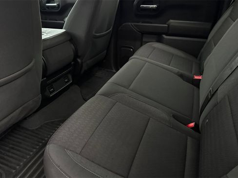Used 2022 Chevrolet Silverado 1500 Custom image 11