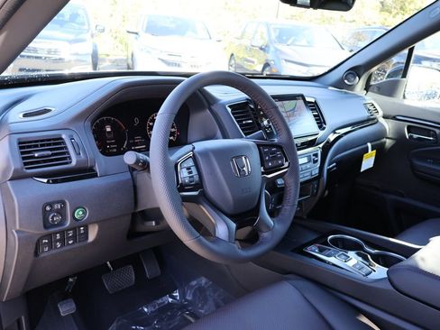 New 2026 Honda Ridgeline Black Edition image 11