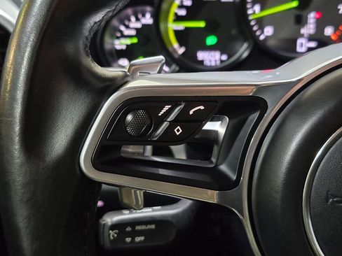 Used 2017 Porsche Cayenne S Platinum w/ Premium Package Plus (Pjy) image 18