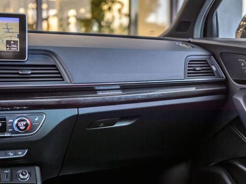 Used 2020 Audi SQ5 Premium Plus w/ Premium Plus Package image 34