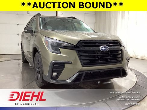 Used 2023 Subaru Ascent Onyx Edition image 1