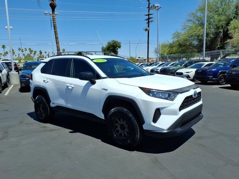 Used 2020 Toyota RAV4 LE AWD/4WD image 31