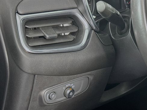 Used 2022 Chevrolet Equinox LT AWD/4WD image 10