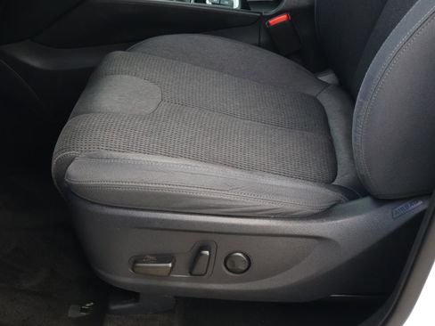 Used 2020 Hyundai Santa Fe SEL w/ Convenience Package FWD image 11