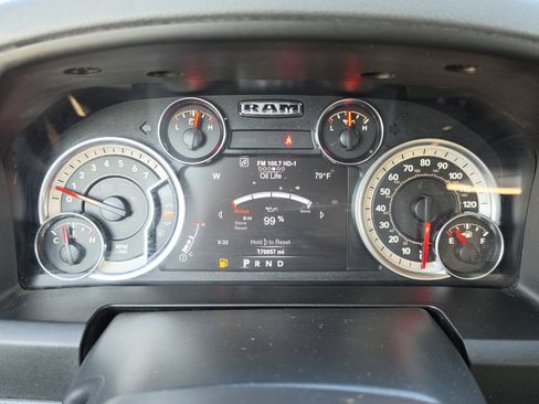 Used 2019 RAM 1500 Big Horn RWD image 21