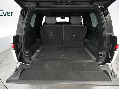 Used 2025 Rivian R1S Adventure AWD/4WD image 8