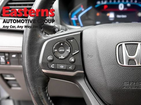Used 2023 Honda Odyssey EX-L image 15