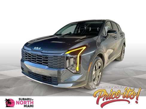 Used 2026 Kia Sportage LX FWD image 1