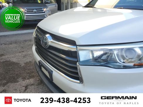 Used 2014 Toyota Highlander Limited Platinum image 13