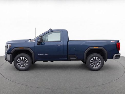 Used 2022 GMC Sierra 3500 SLE w/ SLE Convenience Package AWD/4WD image 6