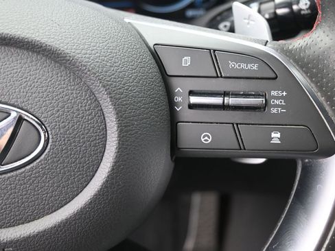 Used 2021 Hyundai Sonata SEL Plus FWD image 2