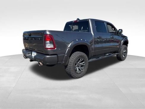 Used 2022 RAM 1500 Big Horn AWD/4WD image 16