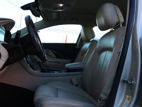 Used 2014 Buick LaCrosse Leather image 21