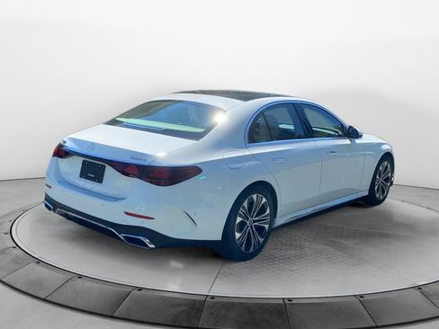 New 2026 Mercedes-Benz E 350 4MATIC Sedan image 7