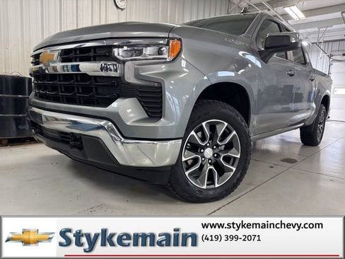 Used 2024 Chevrolet Silverado 1500 LT image 34