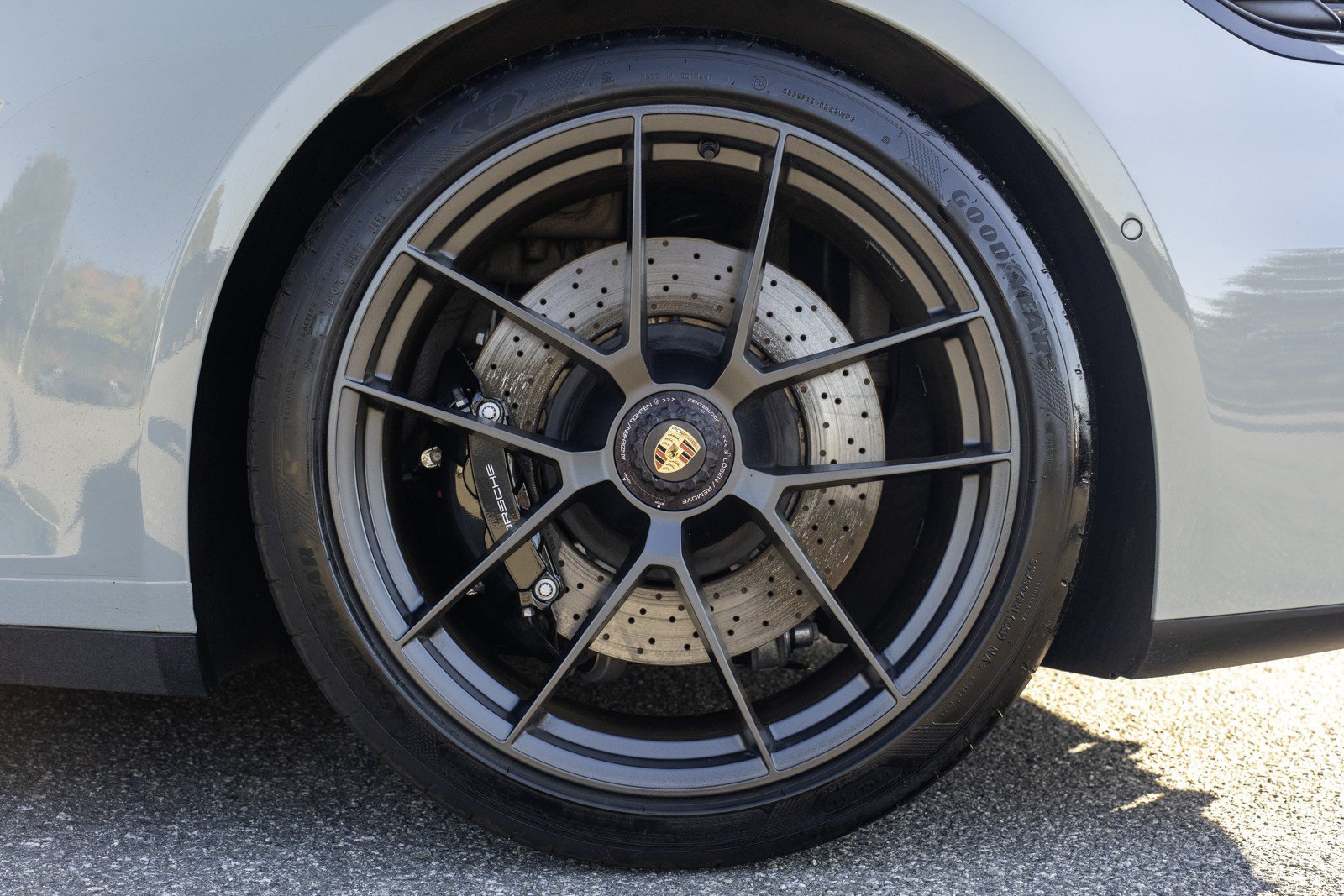Used 2025 Porsche 911 Carrera GTS RWD image 12